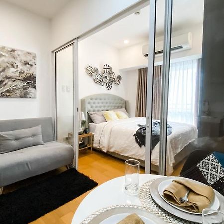 The Milano Residences Макати Экстерьер фото